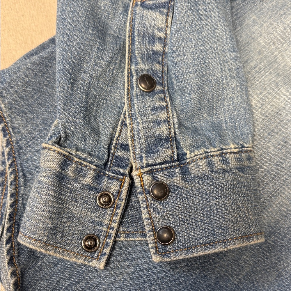 GAP Blue Denim Snap Front Shirt - Picture 4 of 9